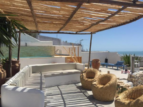 Отель Villa Jardin De l'Ocean  Аурир